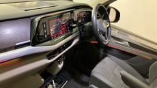 Volkswagen Multivan 2.0 TDI Style 5dr LWB DSG Diesel Estate